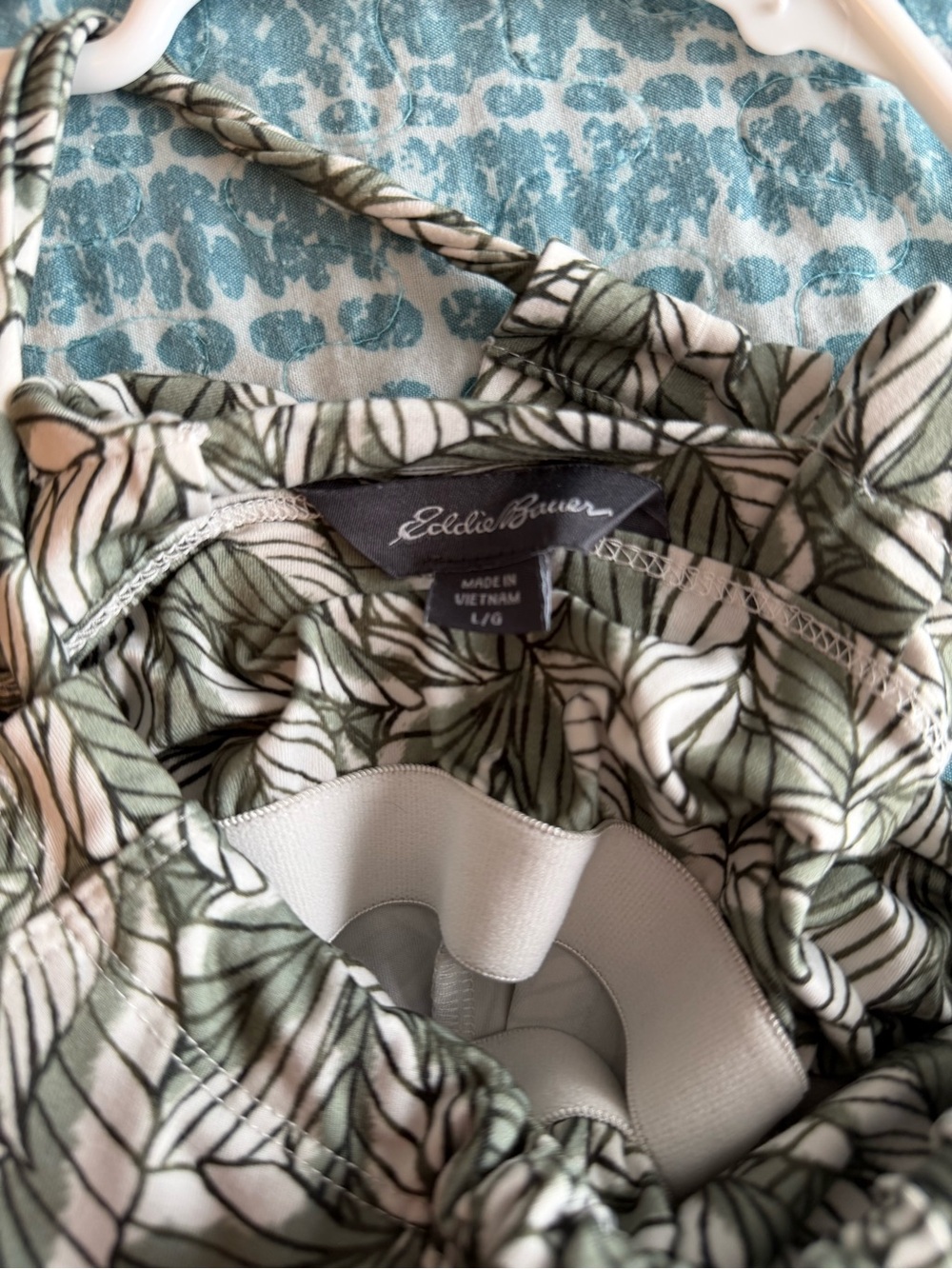 Eddie Bauer Green and White Leaf-Print Halter Dress - Picture 4 of 6